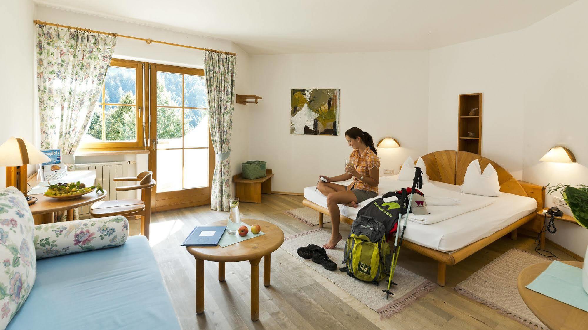 Taubers Bio Vitalhotel Киенес Екстериор снимка